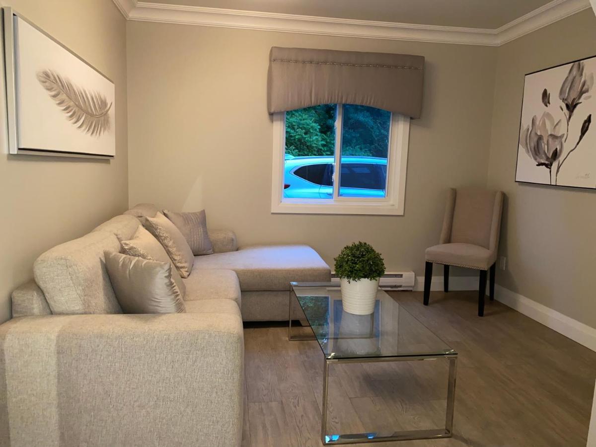 Somerset Lakeside Resort Bancroft Bagian luar foto